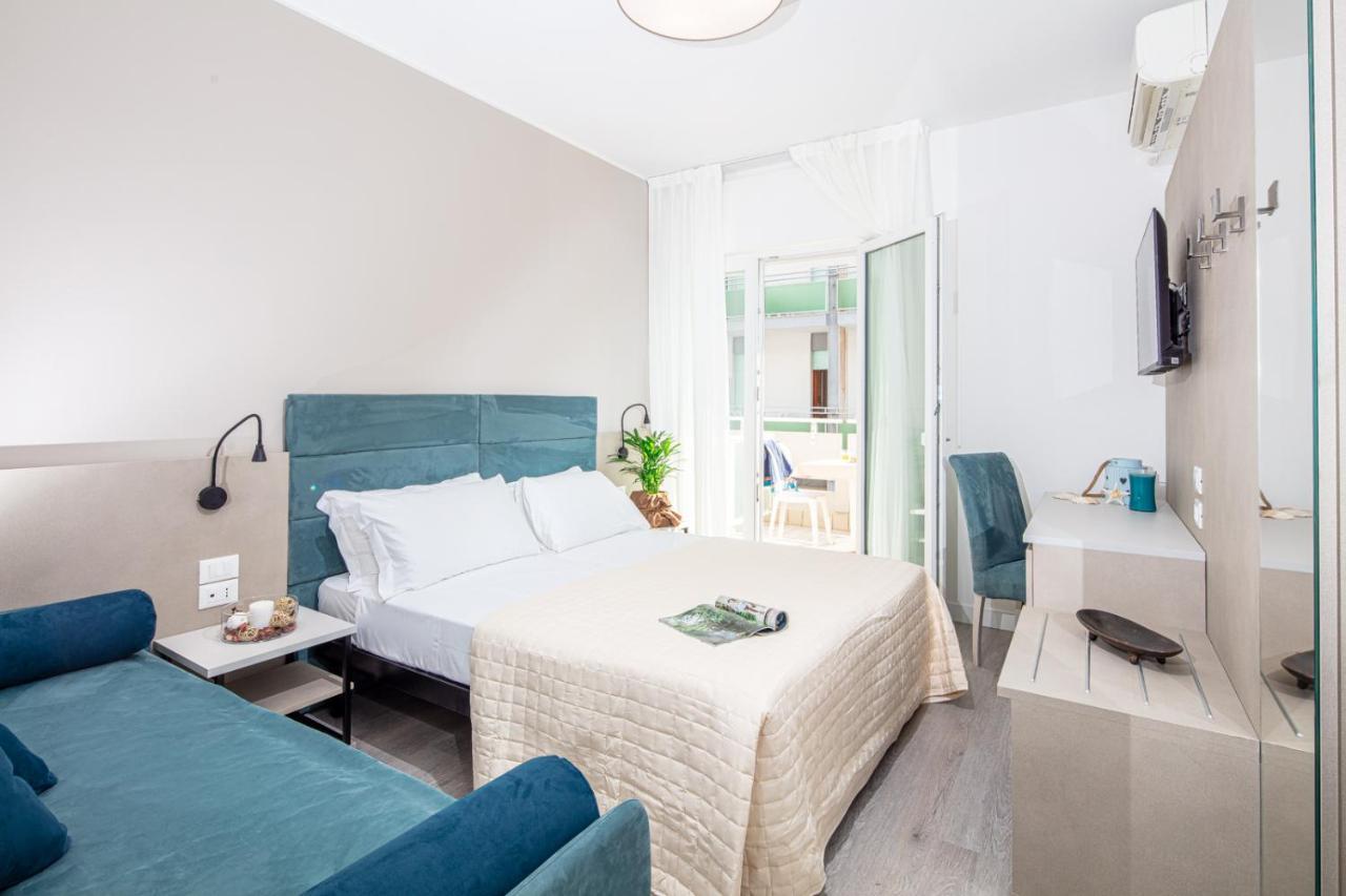 Hotel Pigalle Lido di Jesolo Dış mekan fotoğraf