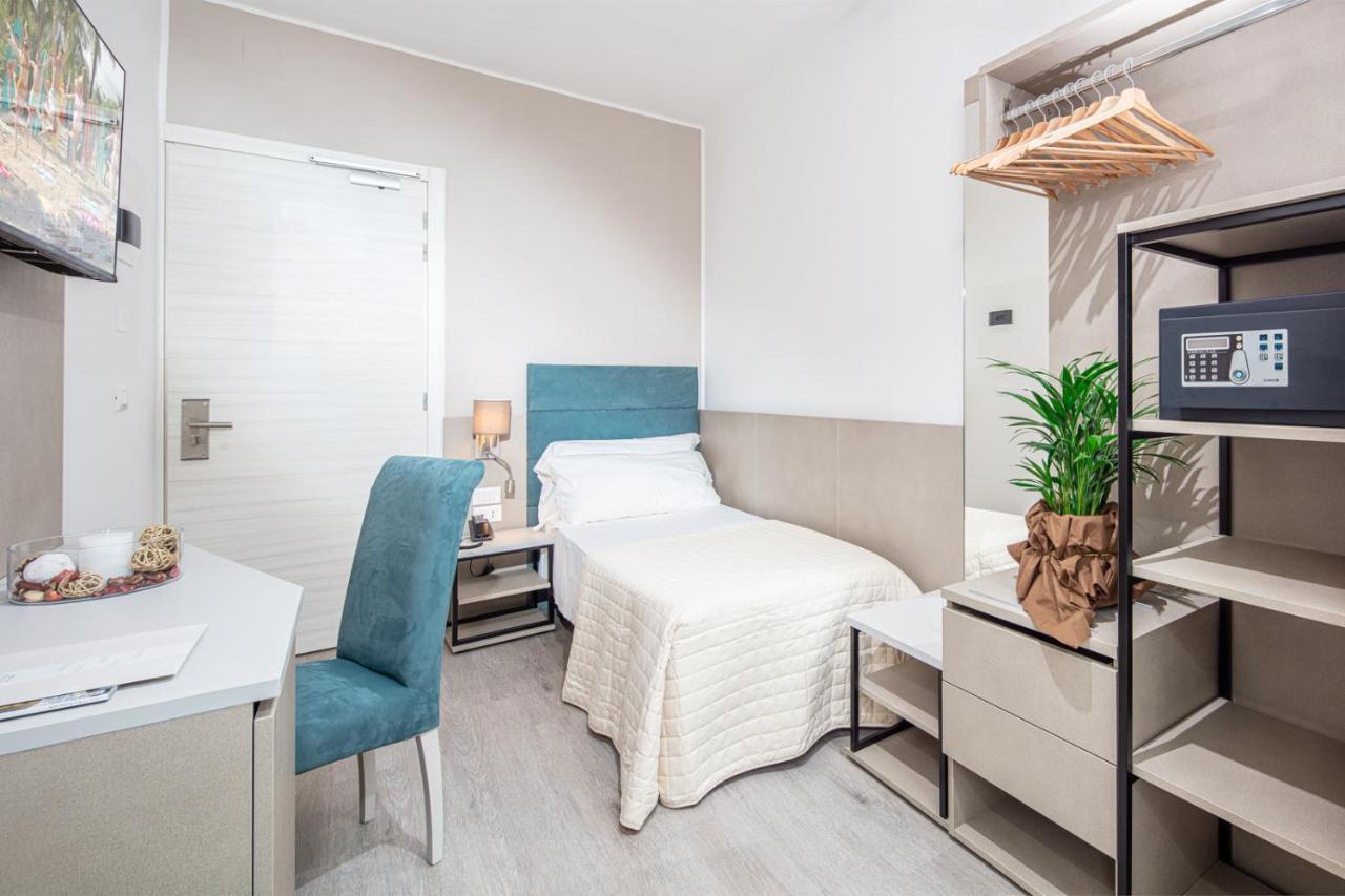 Hotel Pigalle Lido di Jesolo Dış mekan fotoğraf