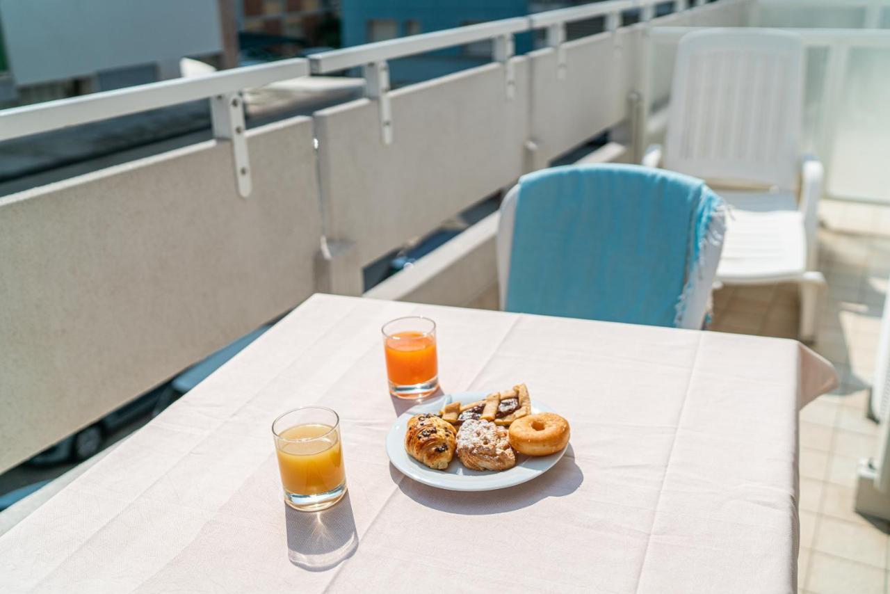 Hotel Pigalle Lido di Jesolo Dış mekan fotoğraf