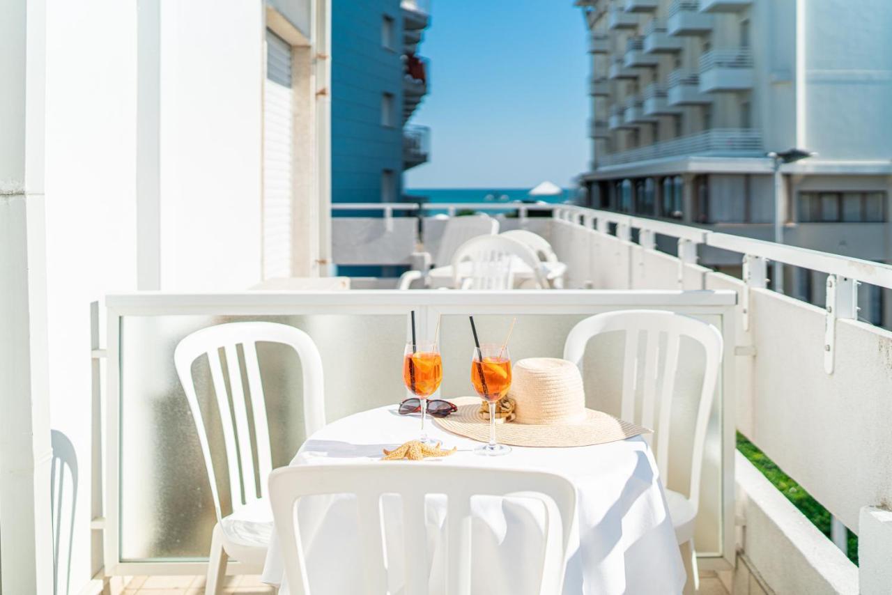 Hotel Pigalle Lido di Jesolo Dış mekan fotoğraf