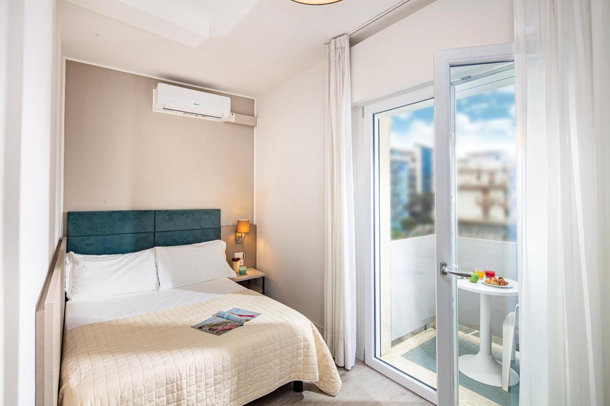 Hotel Pigalle Lido di Jesolo Dış mekan fotoğraf